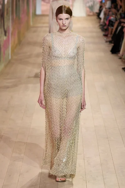 Look 62